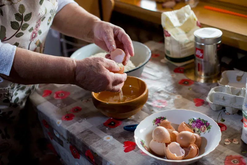 El plato que abraza: cómo la cocina de toda la vida nos sostiene cuando más lo necesitamos