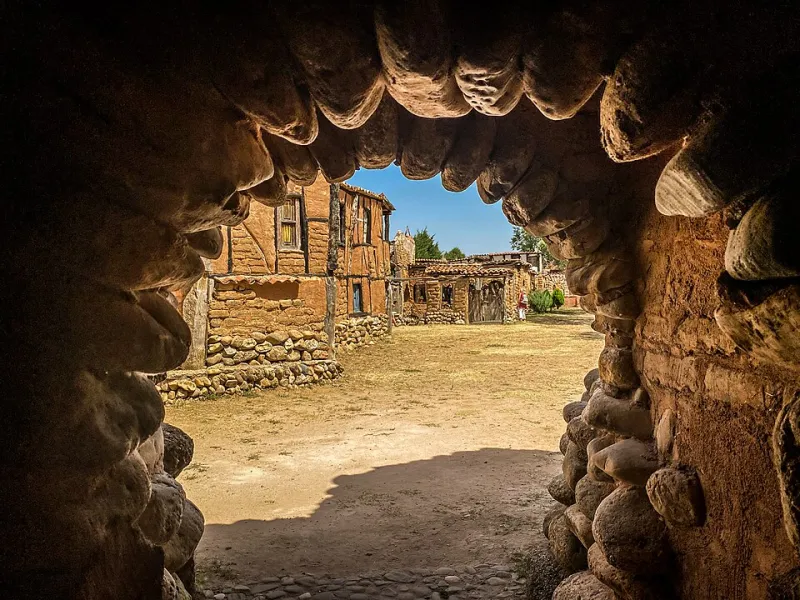 El sabor que vuelve a casa: pueblos españoles que rescatan su herencia culinaria del olvido